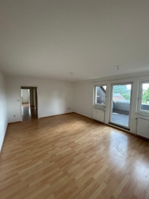4-Zimmer-Dachgeschoss-Wohnung in Altencelle, 29227 Celle, Wohnung