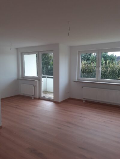 Schöne modernisierte 3 Zimmer Wohnung in Wietzenbruch, 29225 Celle, Wohnung